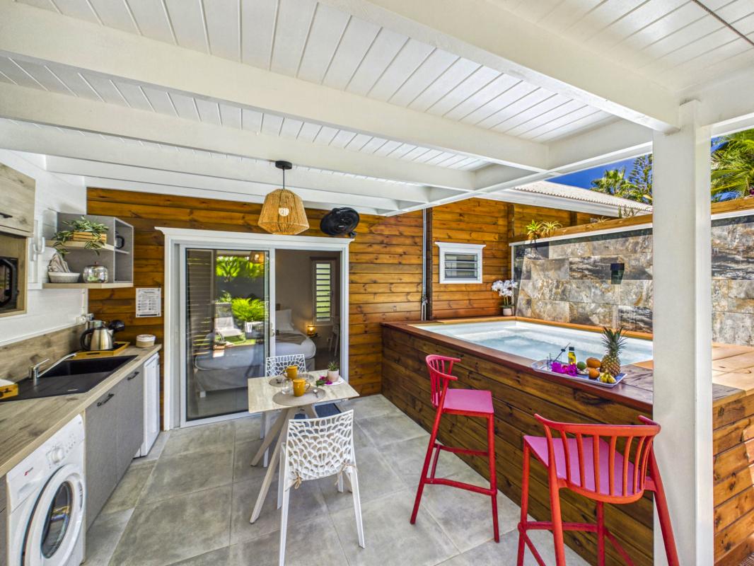 4.Guadeloupe Sainte-Rose- location villa 2 personnes-piscine